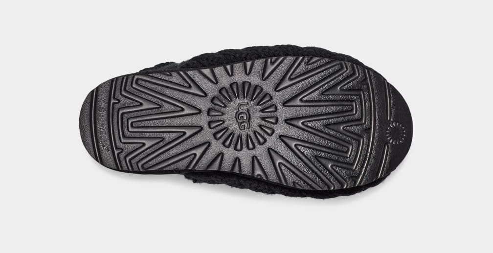 Ugg classic 2025 knit boot