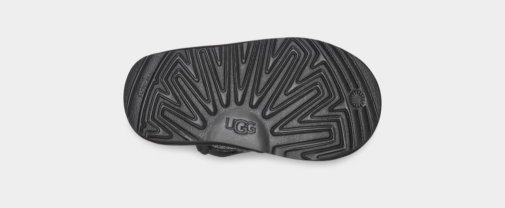 Fake top uggs toddler