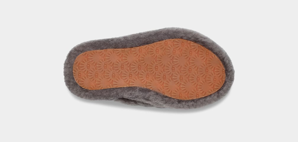 Ugg slides store for girls