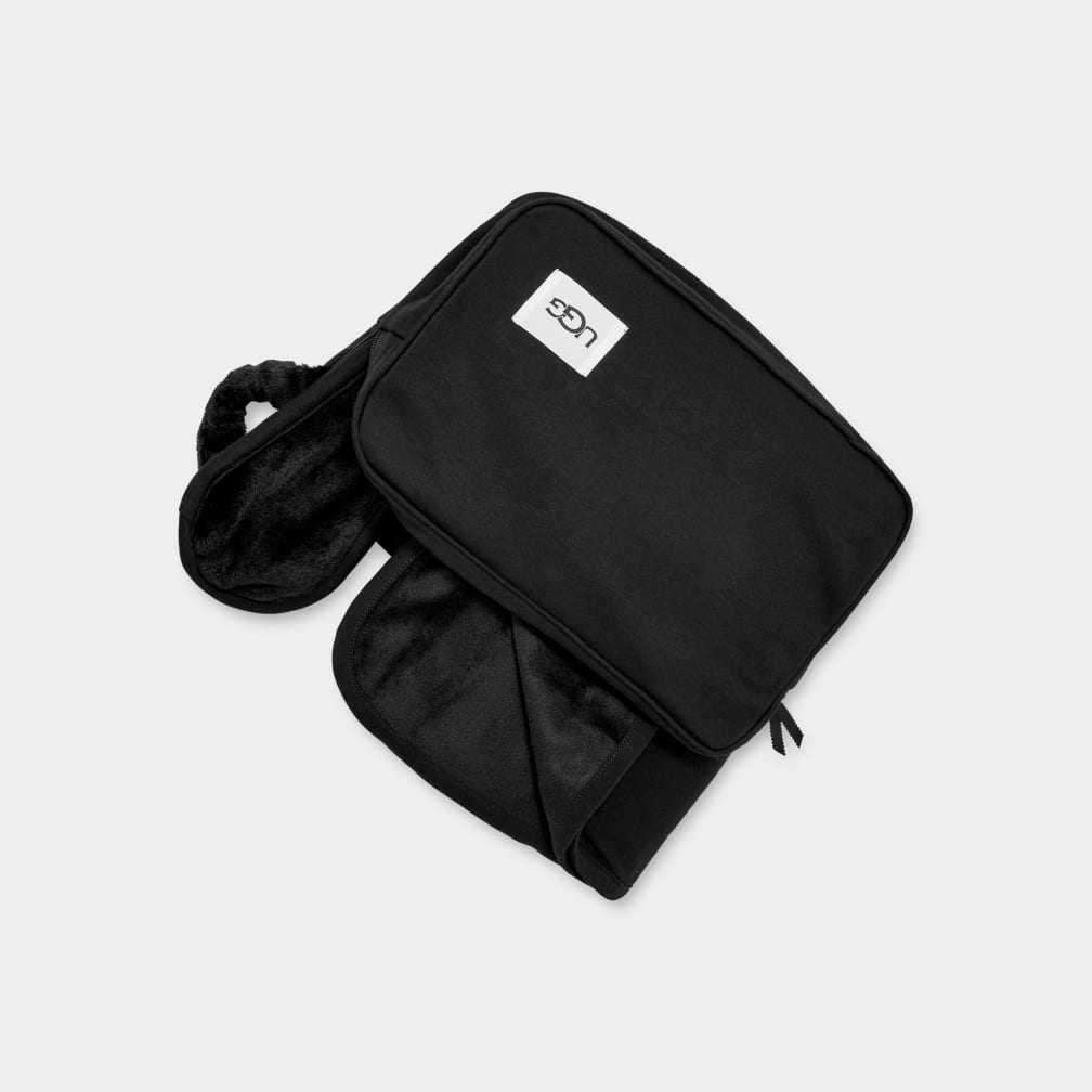 Ugg travel 2025 set sale