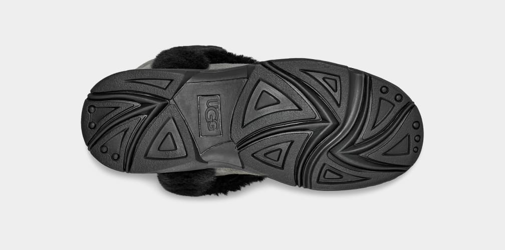 Ugg sunburst tall grey 2025 and black