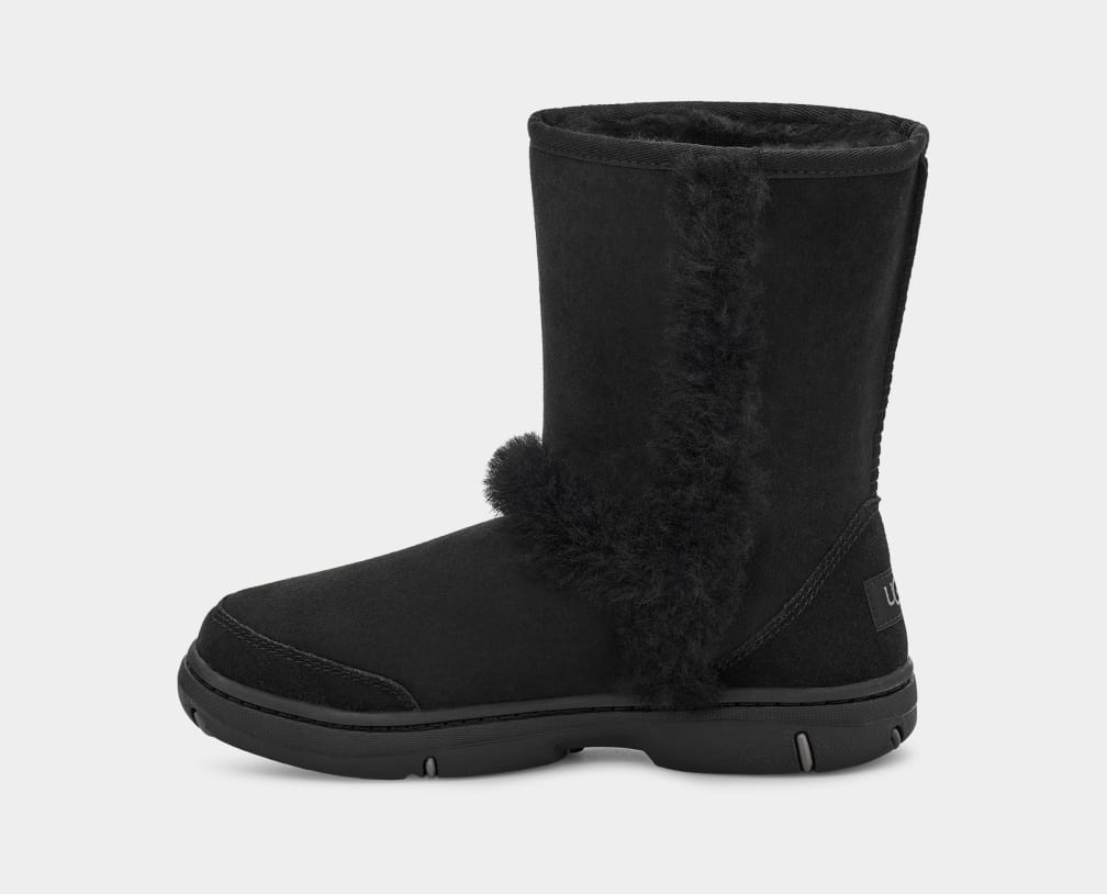Uggs 219 2025