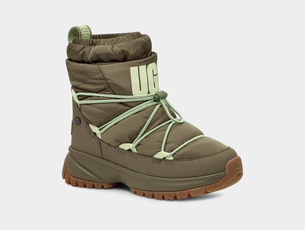 Yose Puffer Mid Boot UGG
