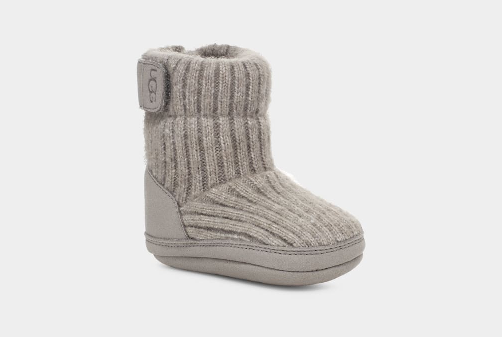 Skylar fur boots shop
