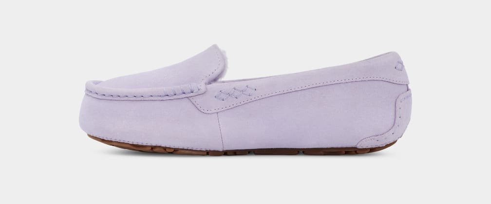 Ugg ansley 2025 fur bow loafer