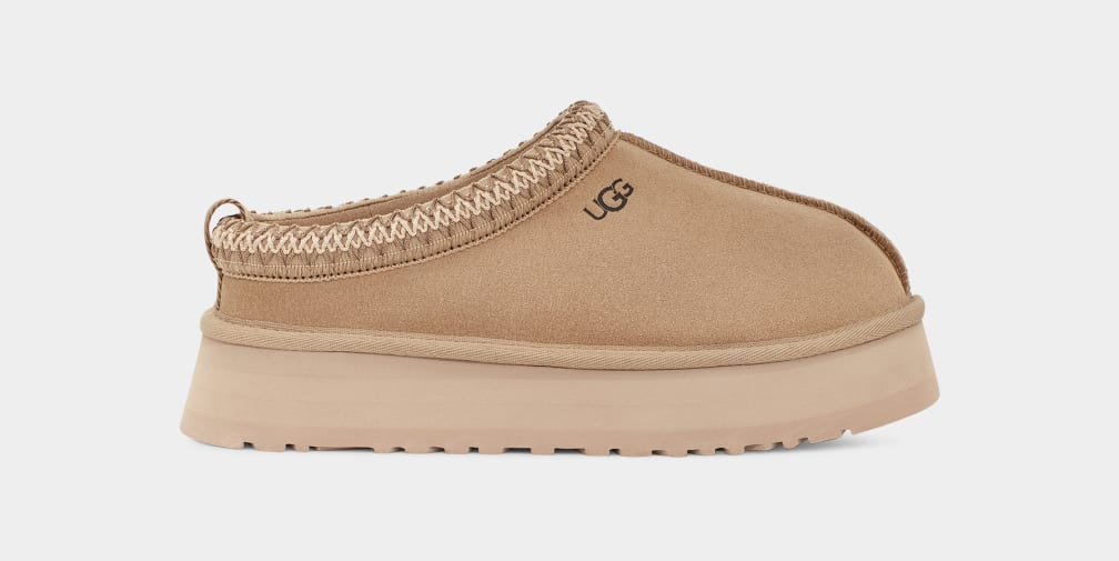 15 Best Ugg Tasman Slippers Dupes So Cute You Must Have!