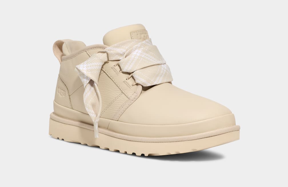 Men s Neumel FT Chukka UGG