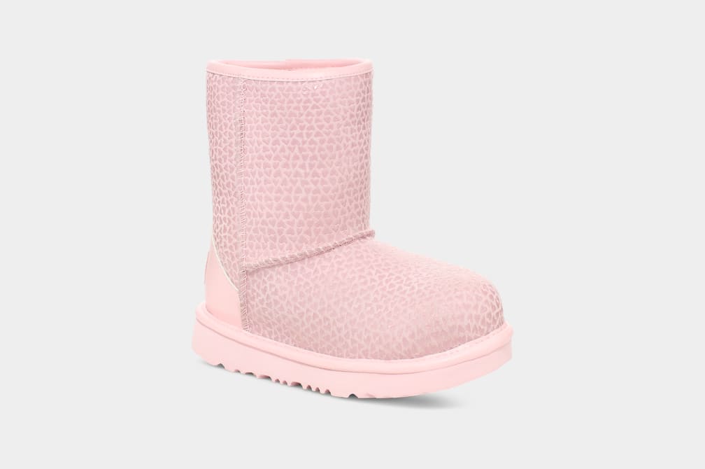 Soft pink new arrivals uggs