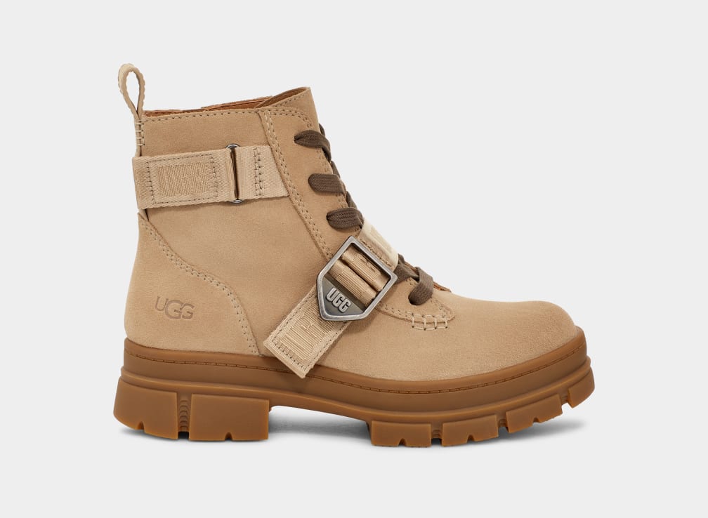Ugg tie 2025 up boots