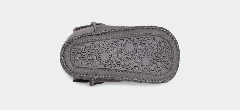 Grey baby uggs deals