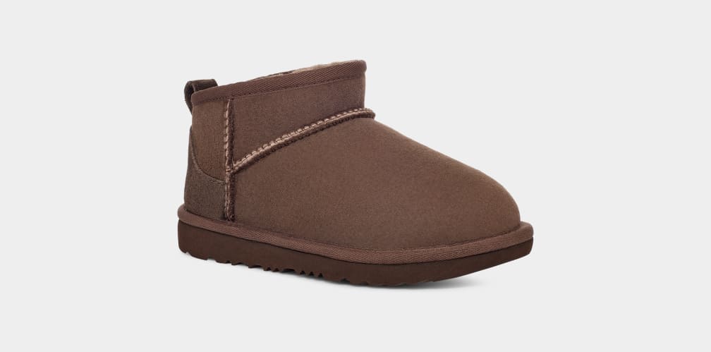 Where can i get uggs near on sale me