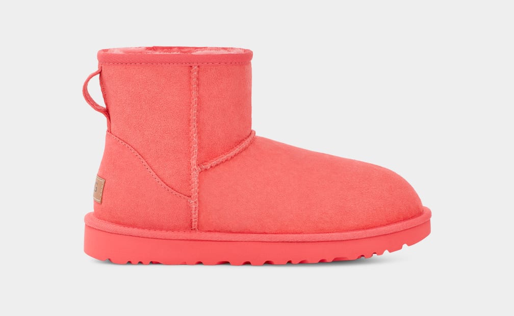 Red short ugg shop boots