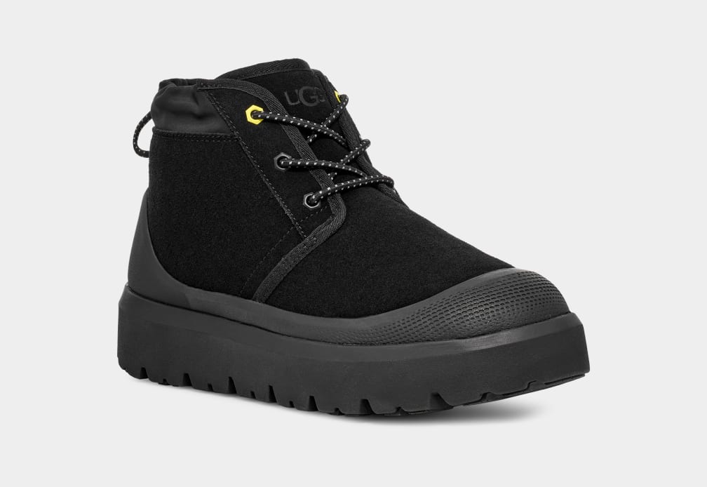 Neumel uggs 2025 big kid black