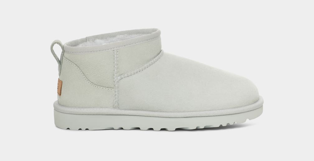 Uggs mini 2025