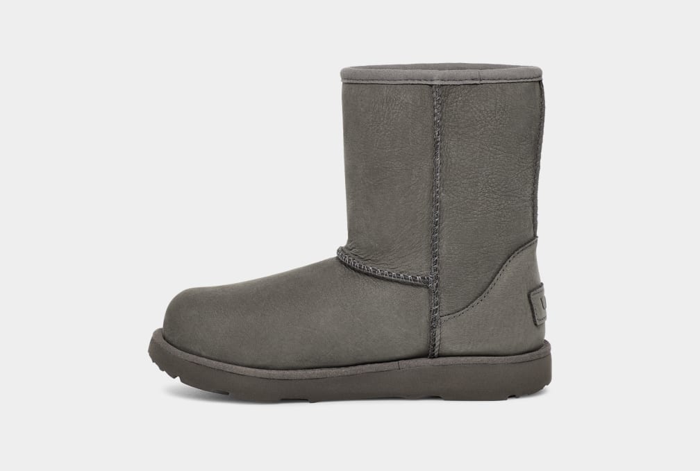 Classic II Short WP Boot for Kids UGG® Official