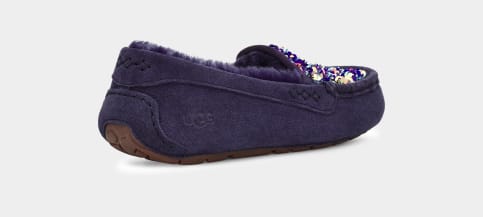 Ugg ansley deals petal slippers