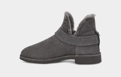 Ugg mckay sales boot size 7