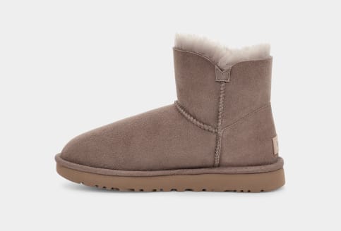 Ugg mini bailey shop button braun