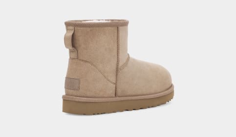 Ugg mini milky way store