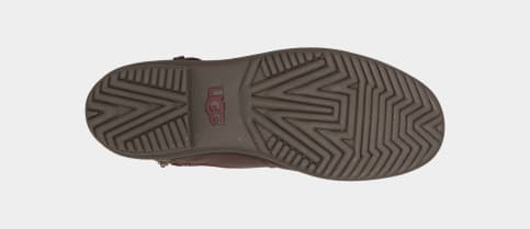 Ugg kesey 2025 boot sale