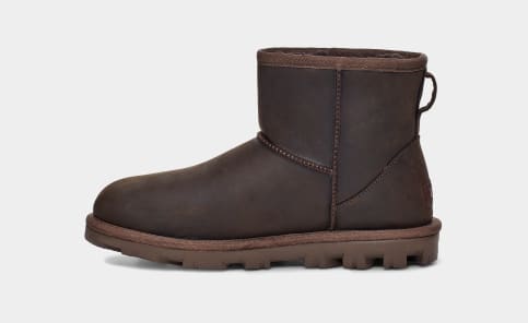 Short new arrivals chocolate uggs