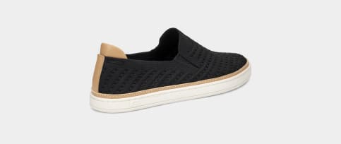 Ugg sammy 2025 chevron slip on