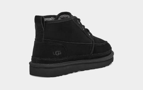 Black uggs hot sale boys