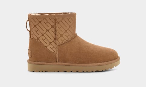 Classic mini ugg rubber logo sale