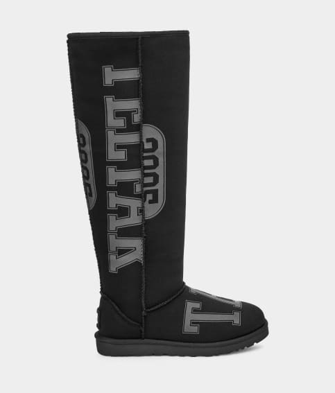 Ugg classic tall logo 2025 rubber boot