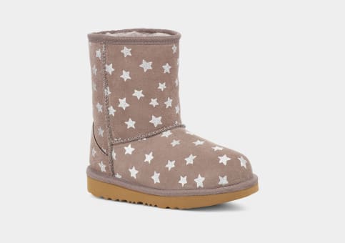 Ugg classic shop short stars