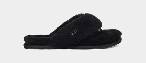 Ugg furry flip deals flops