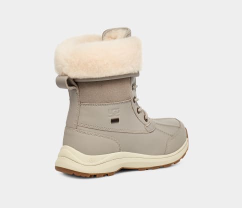 Ugg discount adirondack 8.5