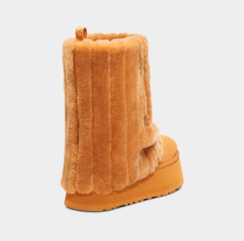 Ugg classic genuine shearling 2025 lined short rustic weave boot