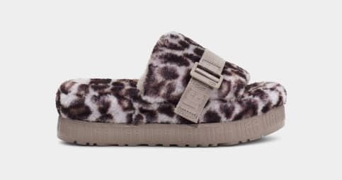 Leopard print discount ugg slippers