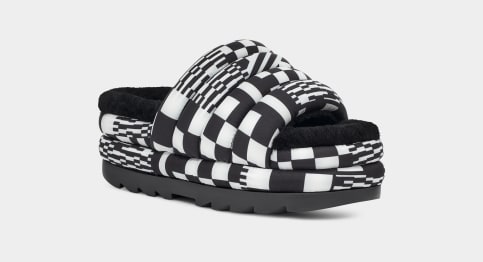 Vans cayucas checkerboard black sales womens velcro slide sandals