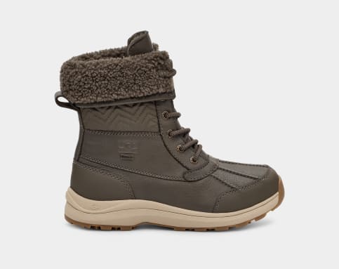 Ugg adirondack quilt best sale boot iii