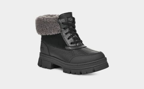 Ugg kids winter boots clearance