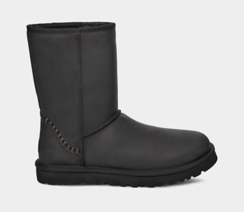Classic short black leather best sale ugg boots