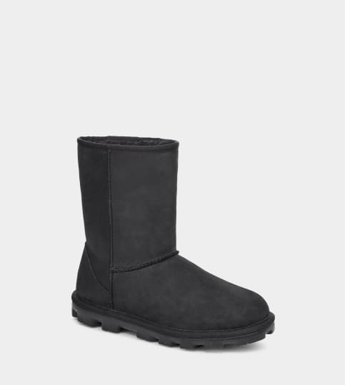 Short 2025 leather uggs