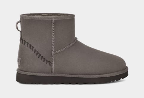 Ugg mini deco store