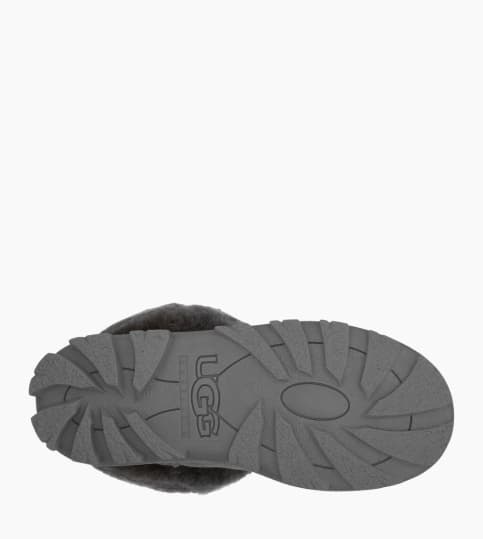 Ugg 5835 online