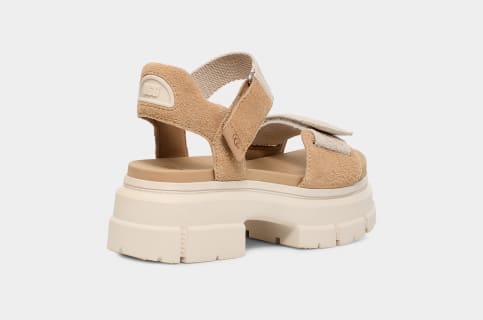 6pm wedge hotsell sandals