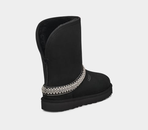 UGG Classic Short Crescent Boot for Women UGG EU