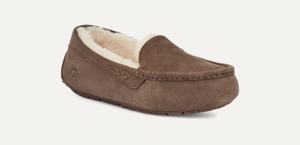 Ansley slipper store