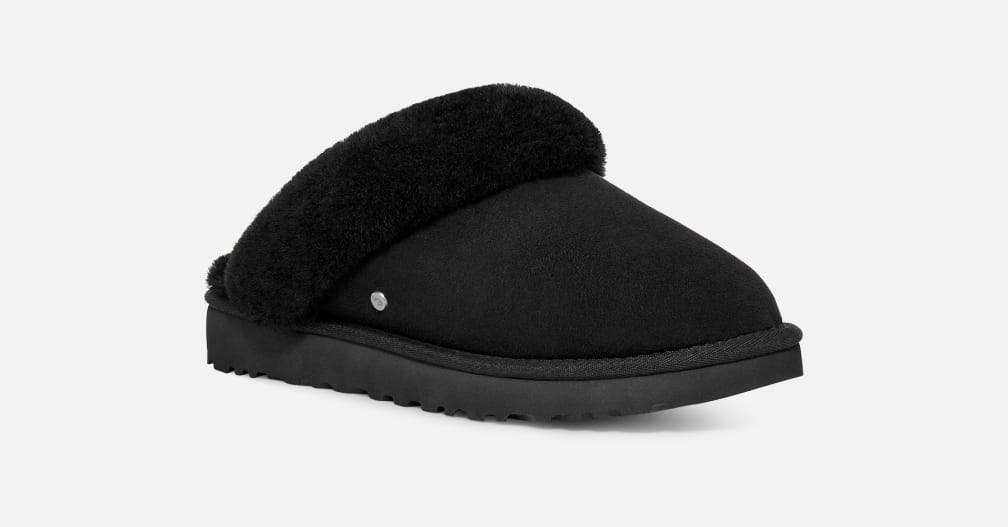 Black ugg scuffette slippers shop