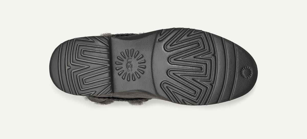 Ugg mckay boot size 8 deals