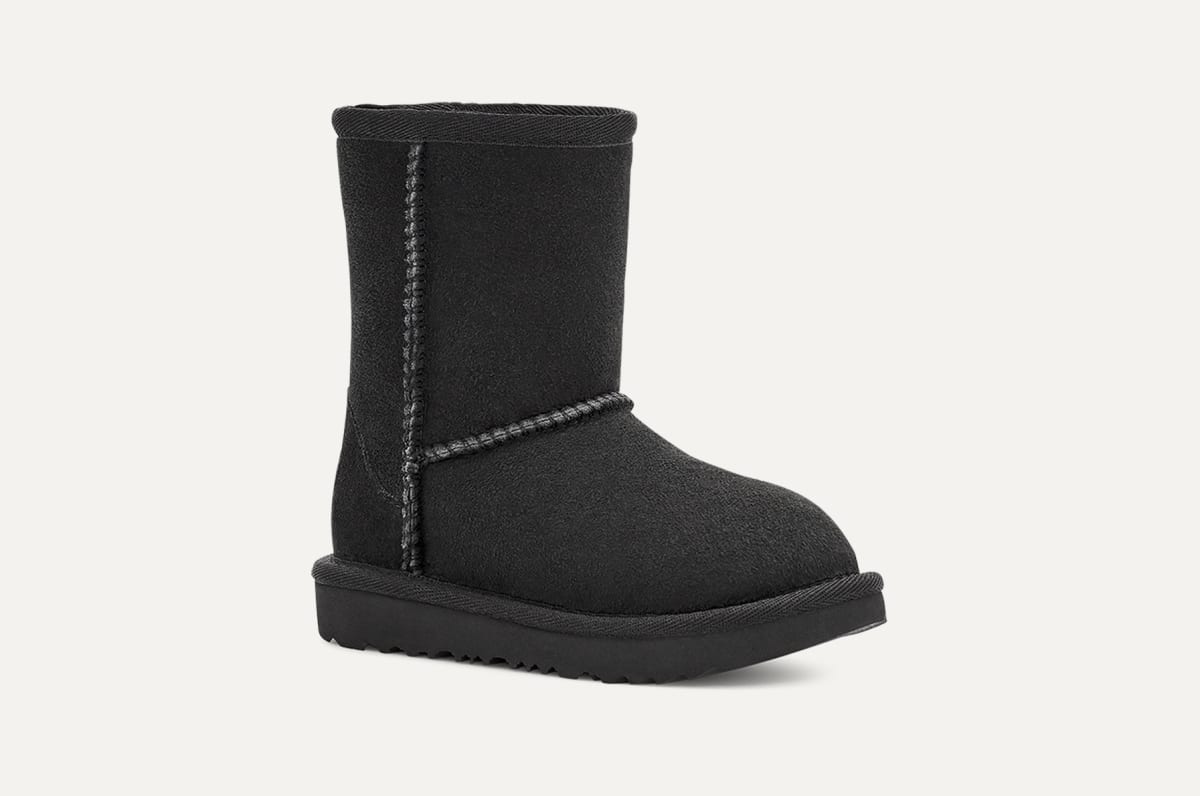 Ugg classic ii kids store