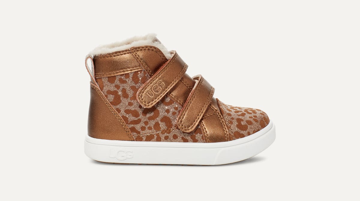 Uggs rennon outlet