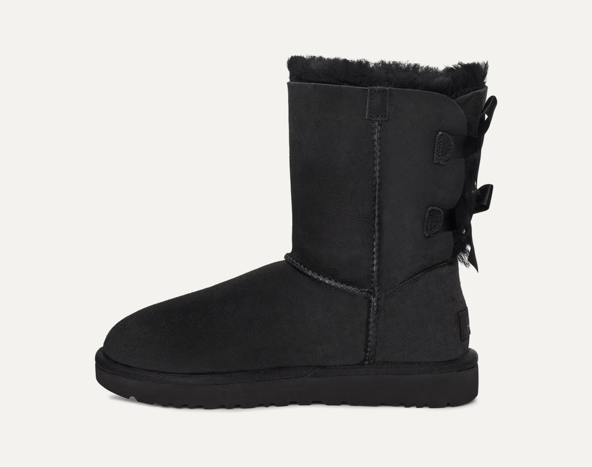 Beige uggs with bows new arrivals