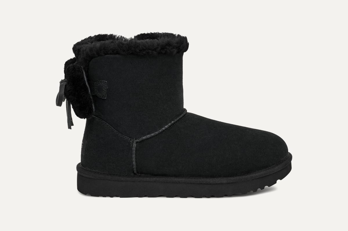 Fluff bow mini ugg on sale